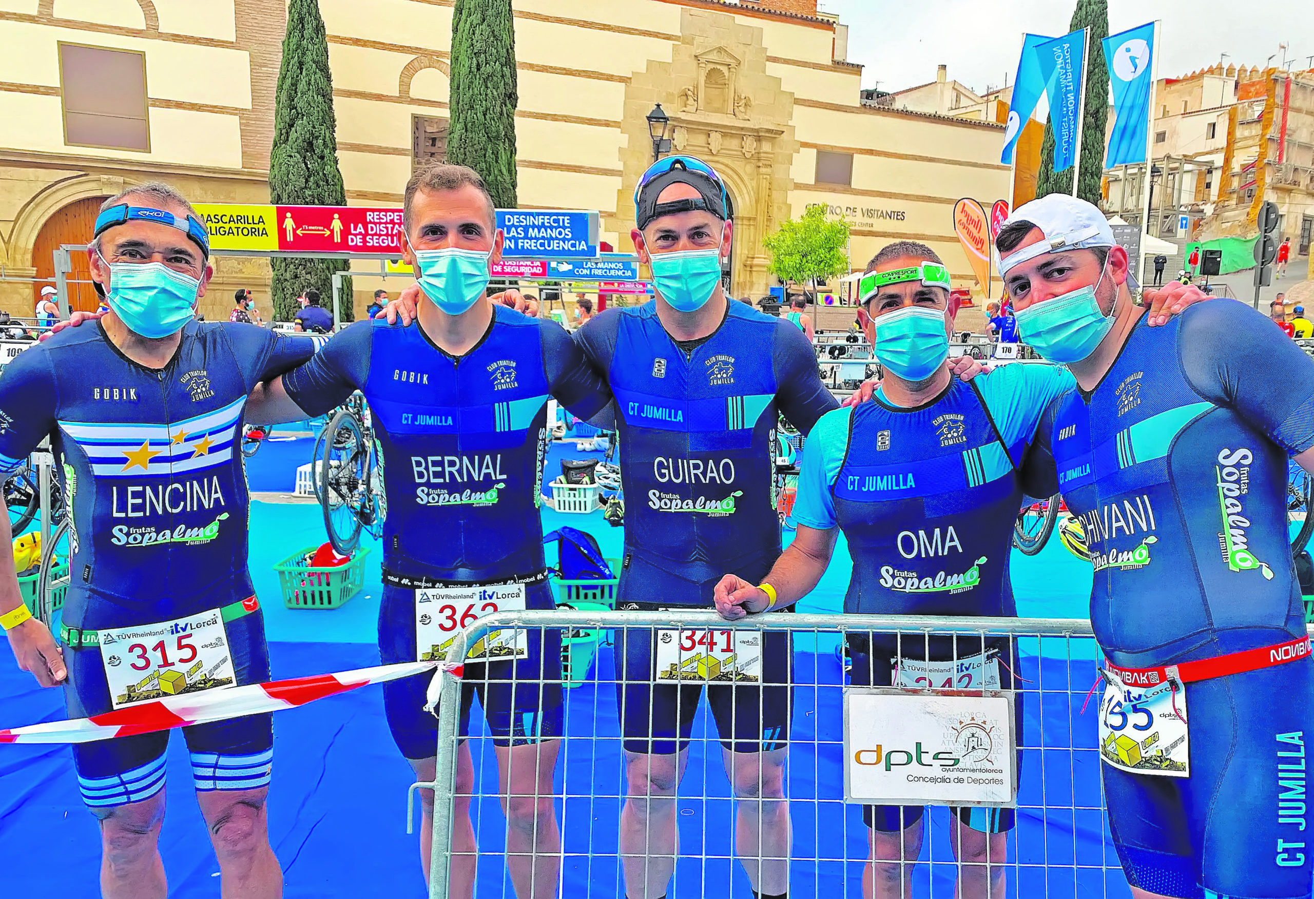Cinco miembros del Club Triatlón Jumilla, en el Campeonato Regional de Media Distancia de Lorca