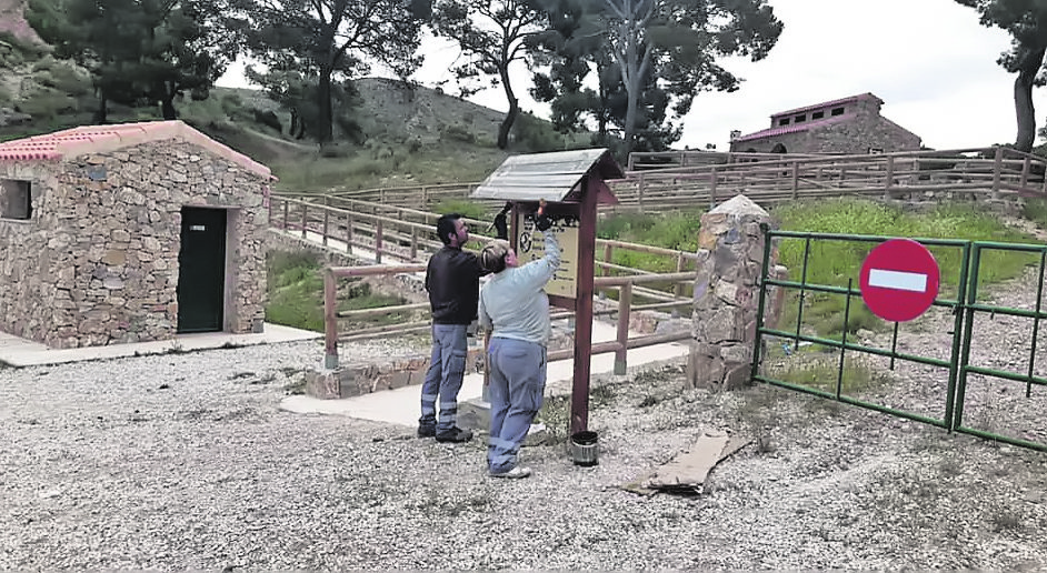 Prosiguen los trabajos de mejora de zonas públicas, ahora en Santa Ana