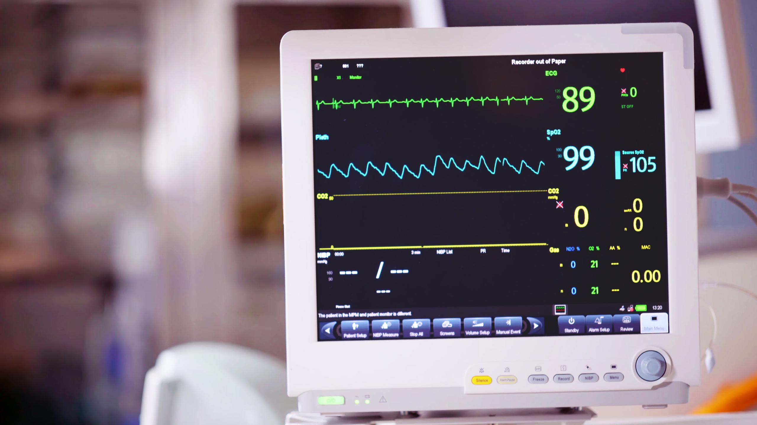 El Centro de Salud cuenta con electrocardiografía digital para prevenir ictus y patologías cardíacas