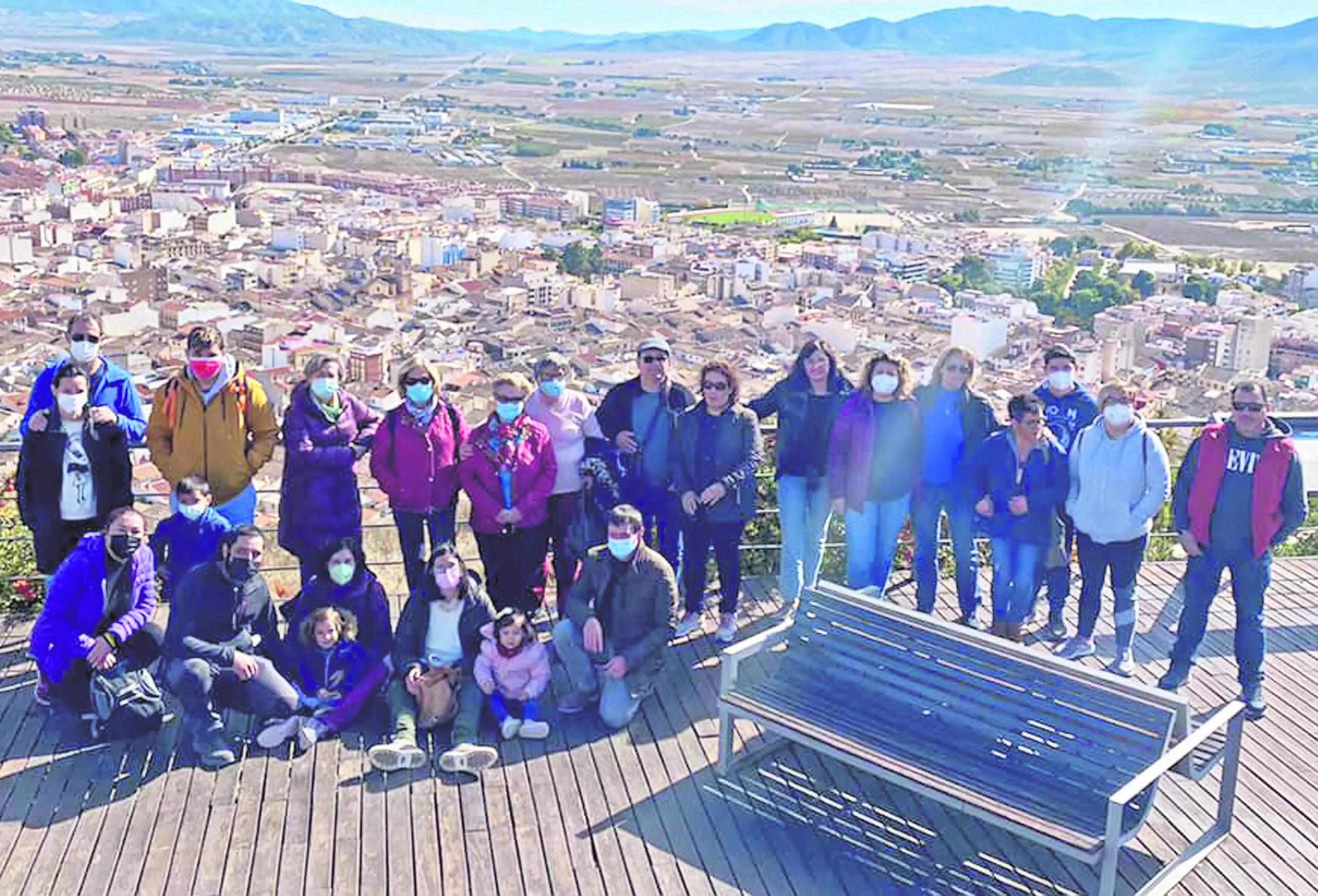 Los vecinos de La Estacada participan en la actividad dominguera “Conoce tu municipio”