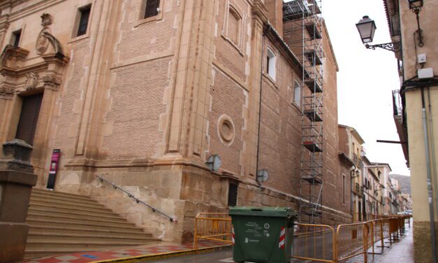 “Si el tiempo lo permite, Miércoles Santo se abrirá la calle Pasos y pasará la procesión del Calvario”