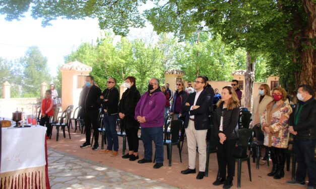 La Asociación de Tambores pone el punto y final a la Semana Santa rindiendo culto al Cristo de la Sangre