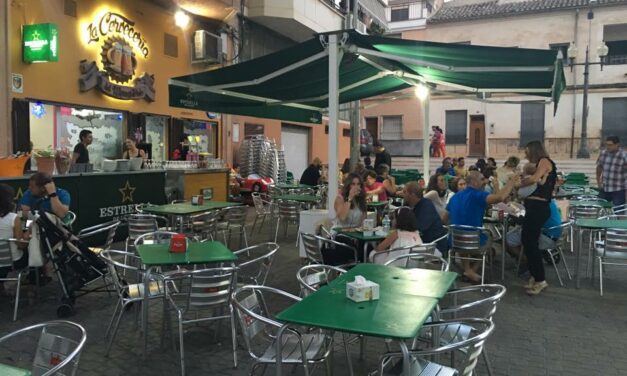 La hostelería ya no tendrá la exención de tasas por ocupación de vía pública con mesas y sillas