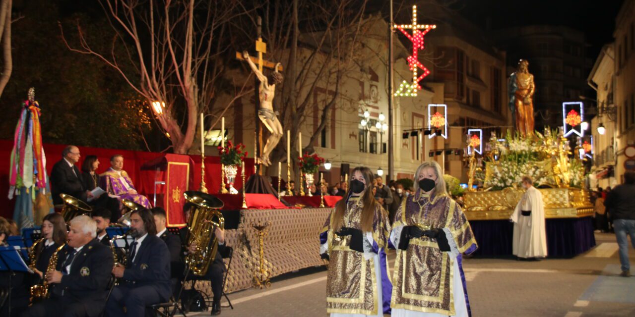 El Vía Crucis de Viernes de Dolores cambia el sentido de su itinerario pero no el objeto de su celebración
