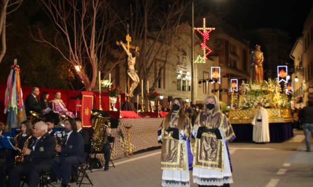 El Vía Crucis de Viernes de Dolores cambia el sentido de su itinerario pero no el objeto de su celebración