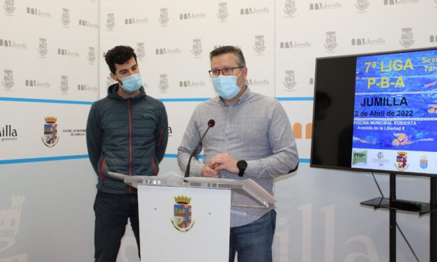 La Liga Regional de Natación y la IV edición  de ‘Largos Solidarios’ se disputan en Jumilla