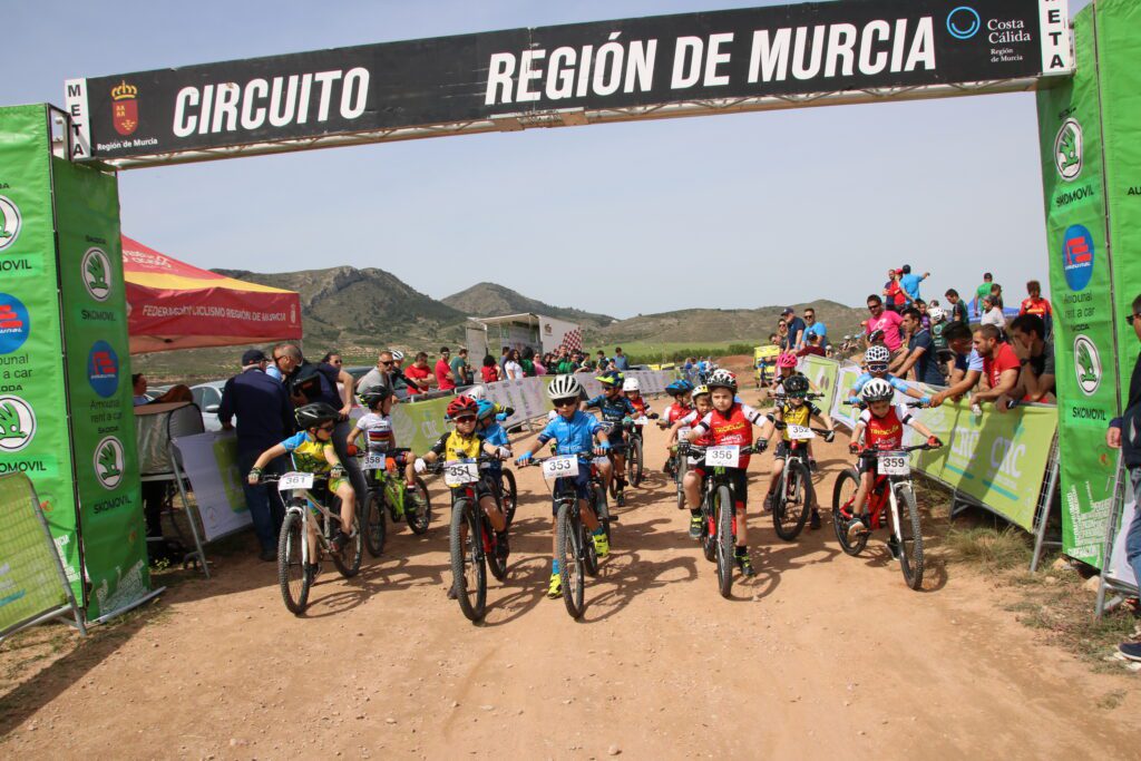 IV Jornadas Series Kids y Xco 
Circuito de Motocross en el Paraje de El Cabezo