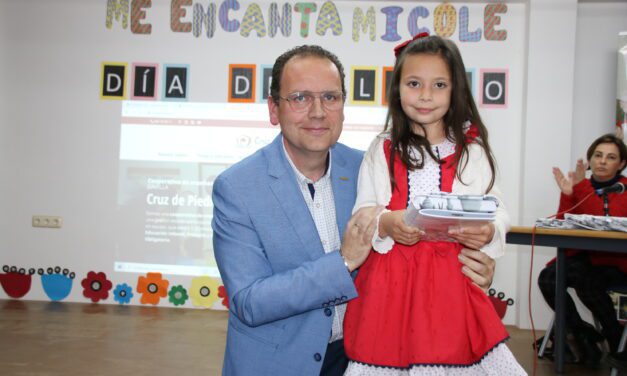 Gustavo López: “Las ciudades son libros que se leen con los pies”