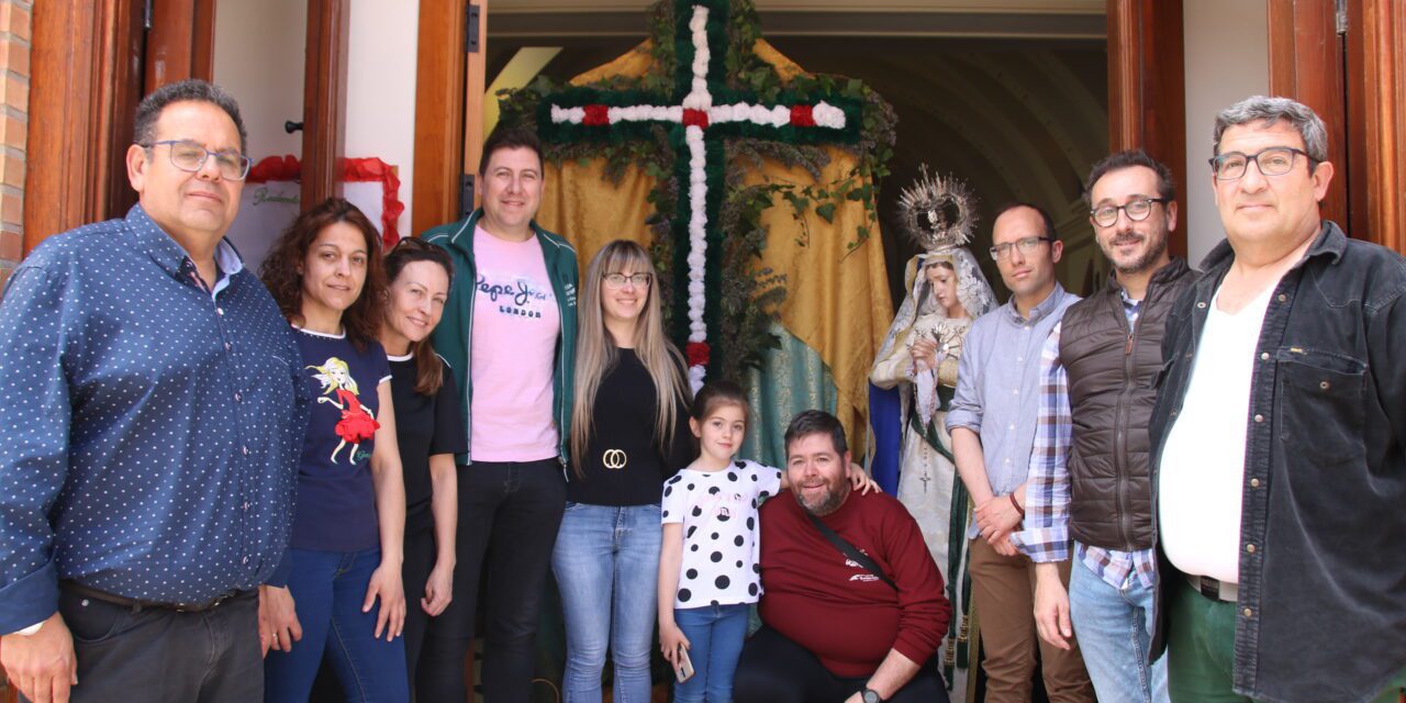 La Cruz de Mayo de la Cofradía Jesús ante Herodes se lució en las dominicas