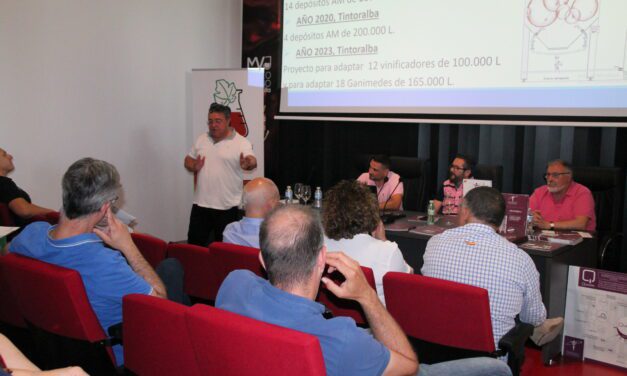 La Asociación Murciana de Enólogos clausura en el Museo del Vino su seminario sobre mejoras técnicas