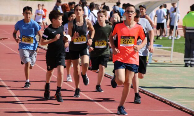 Bajo el lema ‘Con más cuidado’, el colegio Santa Ana corre por la Fundación Juan Bonal