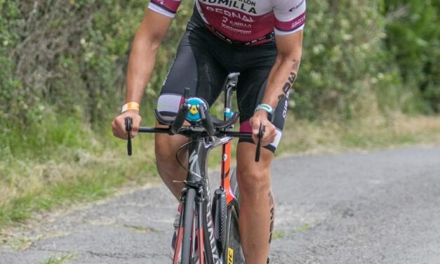 Guillermo Bernal, en el ‘triatlón de los triatlones’ celebrado en Zarautz