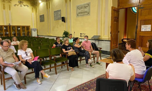 El Consejo Escolar Municipal propone a Salvadora Iniesta para los Premios CERM
