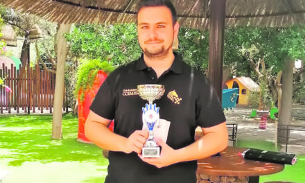 El M.F. Alejandro Castellanos gana el Campeonato de Ajedrez Relámpago