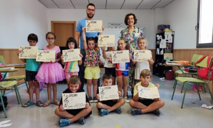 La Escuela de Música entrega los diplomas de su curso de verano