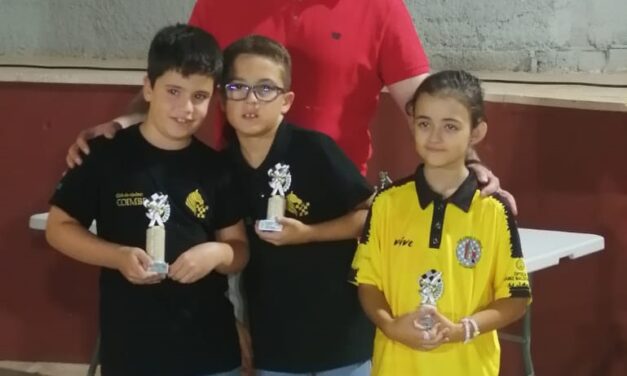 Un centenar de ajedrecistas se dan cita en el Torneo Nocturno de Jumilla