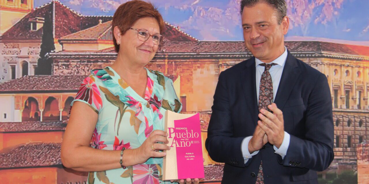 Juana Guardiola: “Ser el Mejor Pueblo Cultural ha generado optimismo e ilusión entre los jumillanos”