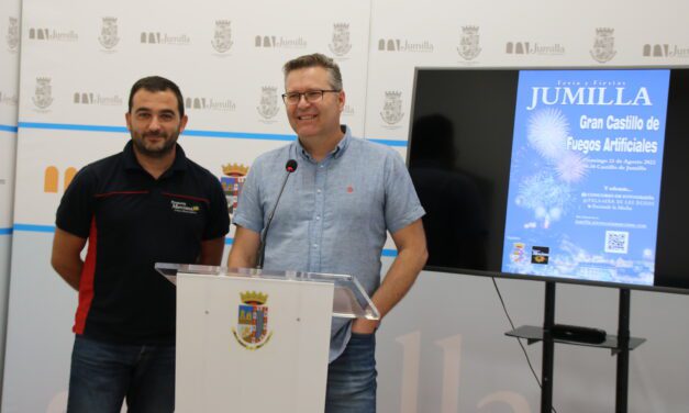 Las mejores fotografías del castillo de fuegos artificiales pueden optar a premio