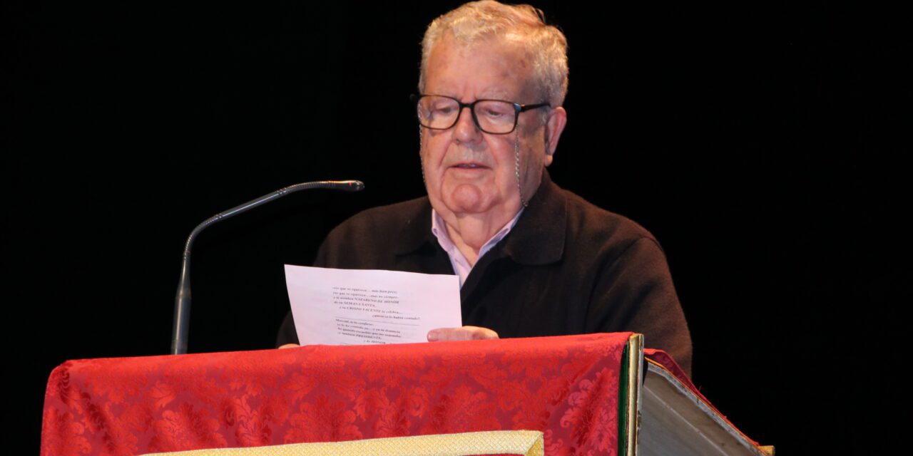 “Seis cánticos” de Salvador Moreno Pérez, gana el premio de poesía Hermanos Caba en Arroyo de la Luz (Cáceres)