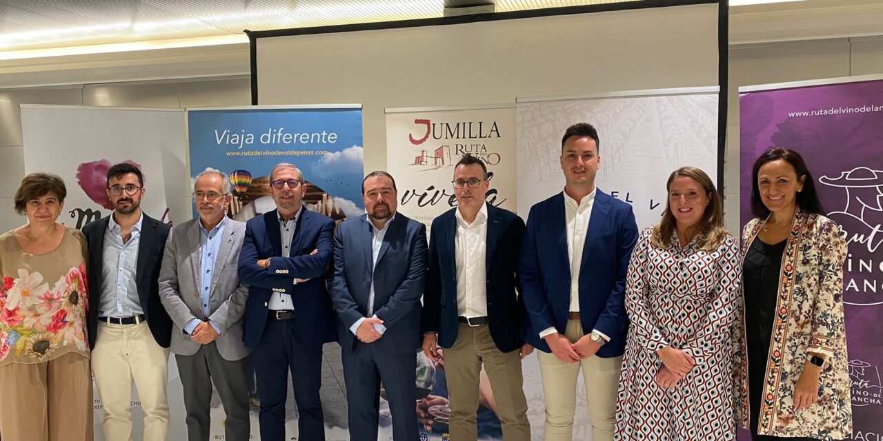 Jumilla se presenta en Valencia junto a las Rutas del Vino de Castilla La Mancha