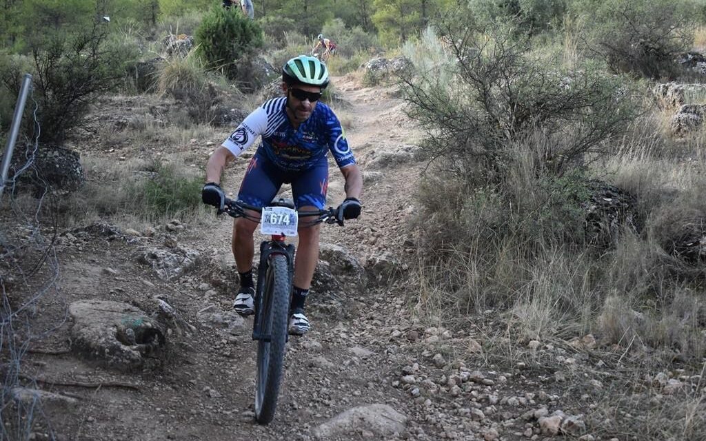 El Club Jumilla BTT y el Iberos Bike compitieron en Elche de la Sierra