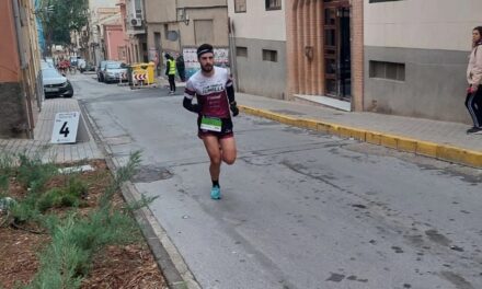 Antonio Oma corrió en Valencia y Chema Herrero y Miguel Ángel Puertas, en Cieza