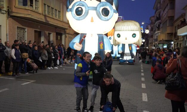 La Cabalgata de Reyes contó con gran afluencia de público