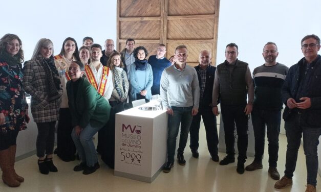 Con Bodegas Torrecastillo y con Casa Canales arrancaron los ‘Jueves de cata’