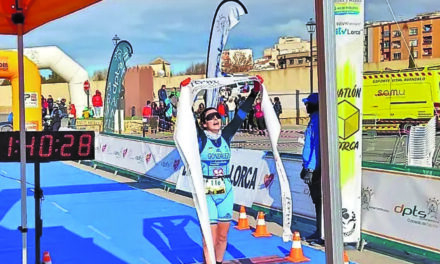 Belén González Simón se ha proclamado campeona absoluta de duatlón en la prueba celebrada en Lorca