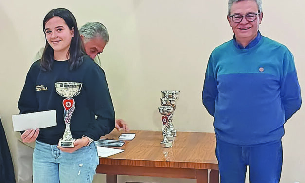 Elena Rodríguez se proclama campeona regional de ajedrez