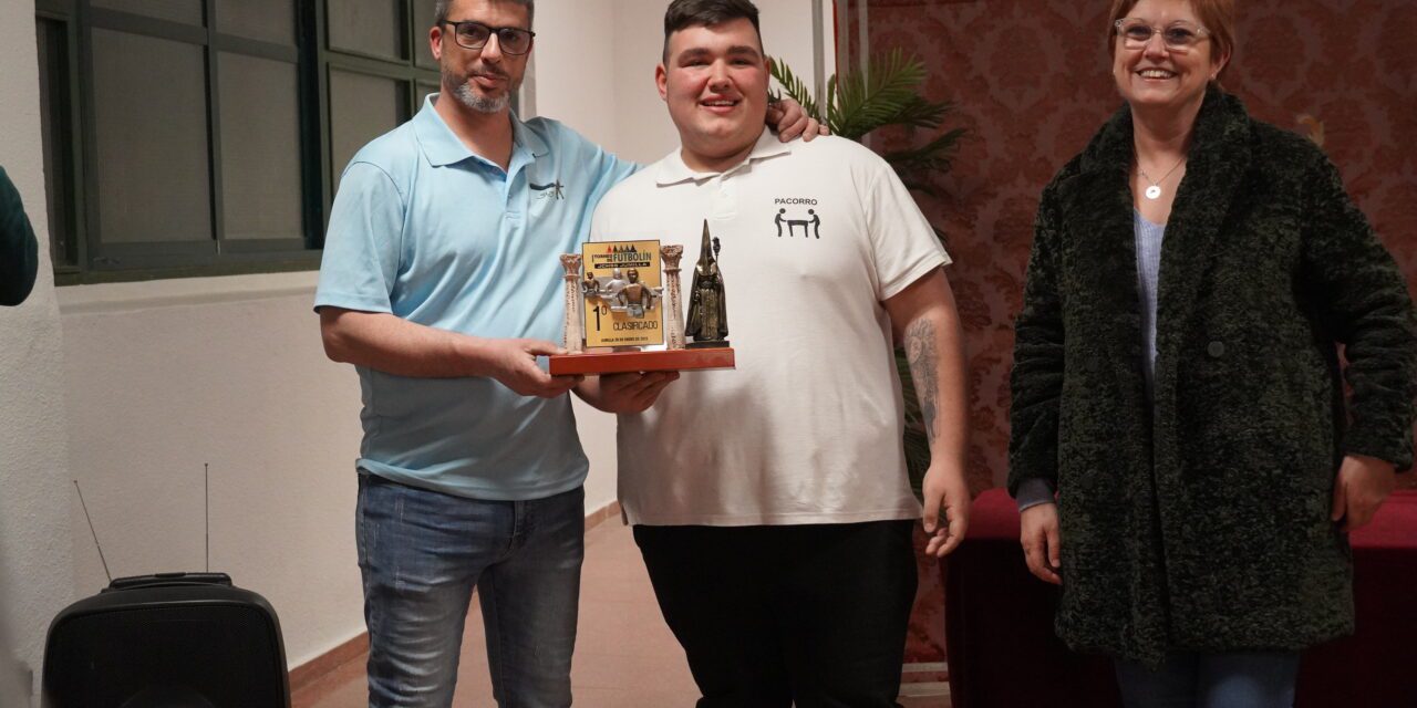 «Jesús ante Herodes» gana el I Torneo de Futbolín de la JCHSS