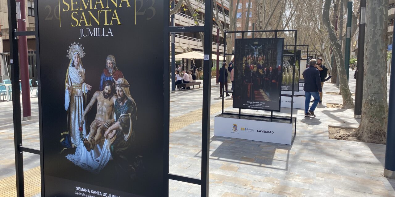 Murcia luce la Semana Santa de Jumilla en el centro de la capital