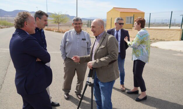 La instalación de dos empresas en el Polígono de Jumilla generará 250 puestos de trabajo