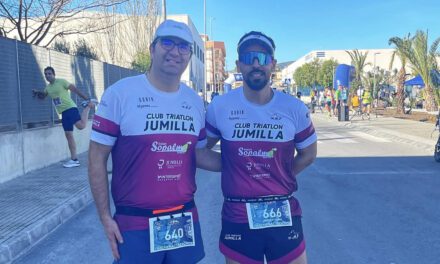 ‘Los Antonios’ del Triatlón Jumilla participan en la Media Maratón de Archena y en Elche