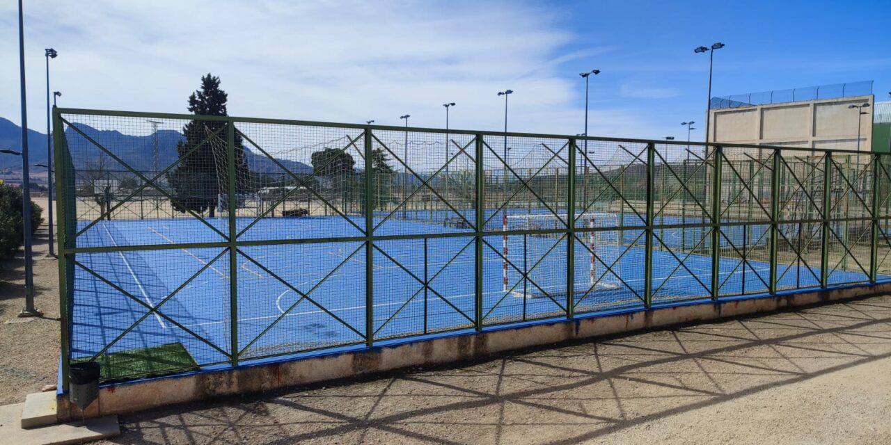 Ciudadanos Jumilla solicita la apertura gratuita de las pistas del polideportivo a menores