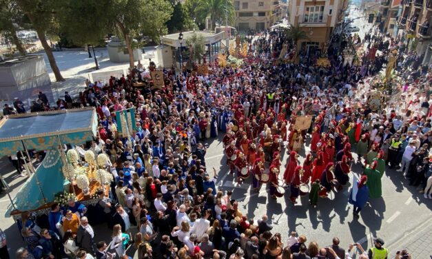 El Encuentro y el Caracol dan la salida al Domingo de Resurrección