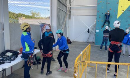 La jornada de puertas abiertas del rocódromo, todo un éxito