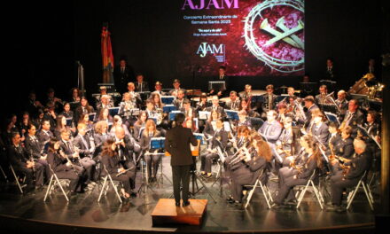 La AJAM lleva a cabo su concierto de Lunes Santo titulado ‘De aquí y de allá’