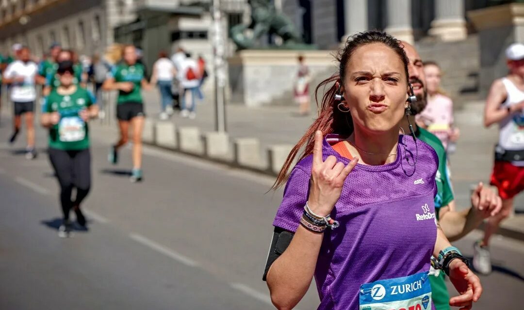 La atleta y rockera Miriam Carcelén Jiménez participa y completa los 21k de la Maratón Zurich Rock and Roll Running Series Madrid