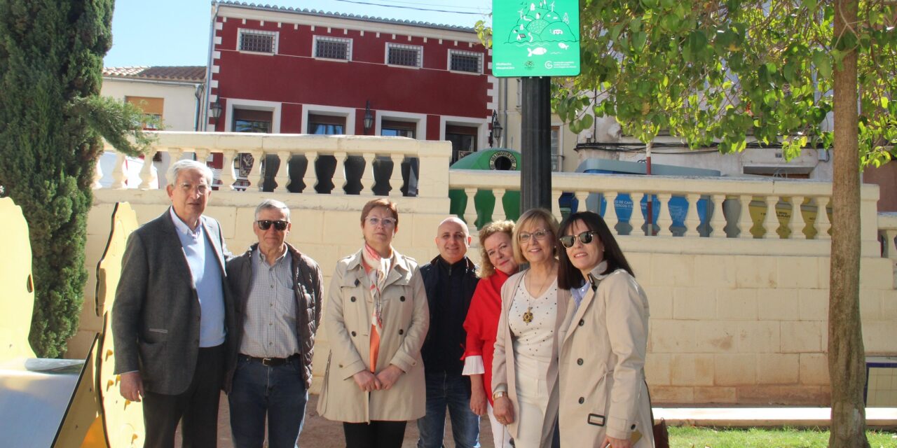 Doce jardines de Jumilla se unen al proyecto Espacios sin Humo de la AECC