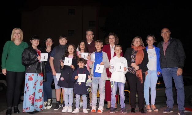 El barrio San Fermín ya tiene a sus reinas y dandys para rendir honores a su patrón