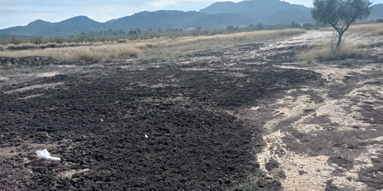 Medio Ambiente recuerda la prohibición de utilizar lodos como abono agrícola durante los meses de junio, julio y agosto