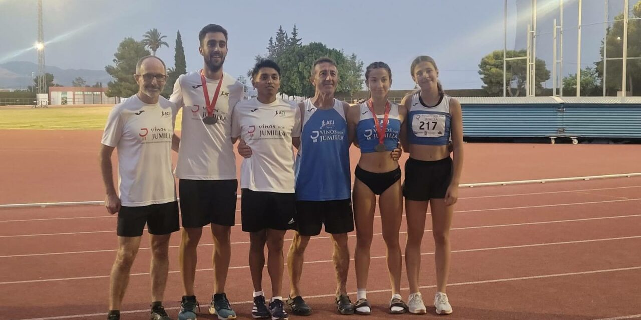 Fátima Hernández y Juan Carlos Guardiola, tres medallas en el Campeonato Regional