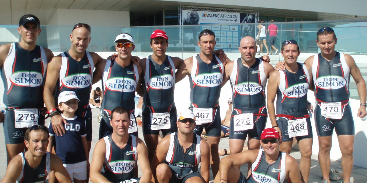 El Club Triatlón Jumilla conmemora su 20 aniversario