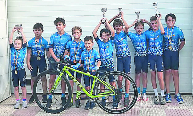 Los ciclistas de la escuela hacen doblete en Ontur y en Puerto Lumbreras