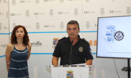 La Policía Local intensifica las patrullas a pie dentro del plan Comercio Seguro