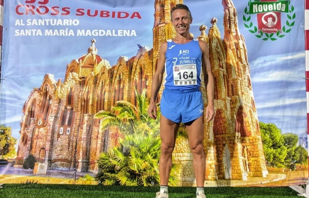 José Luis Monreal y Juan Guardiola, en la Subida al Santuario de Santa María Magdalena en Novelda