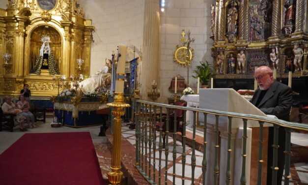 Rogelio García Mateo pregona la Virgen de La Asunción como “Madre de El Salvador”