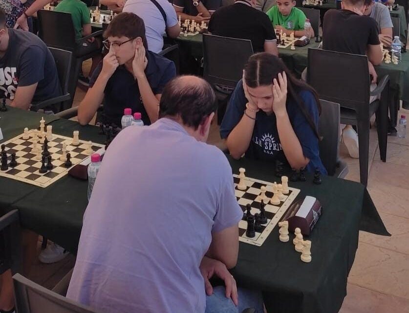 Elena Rodríguez, primera en sub-14 y en el Torneo de Ajedrez del Guadalentín