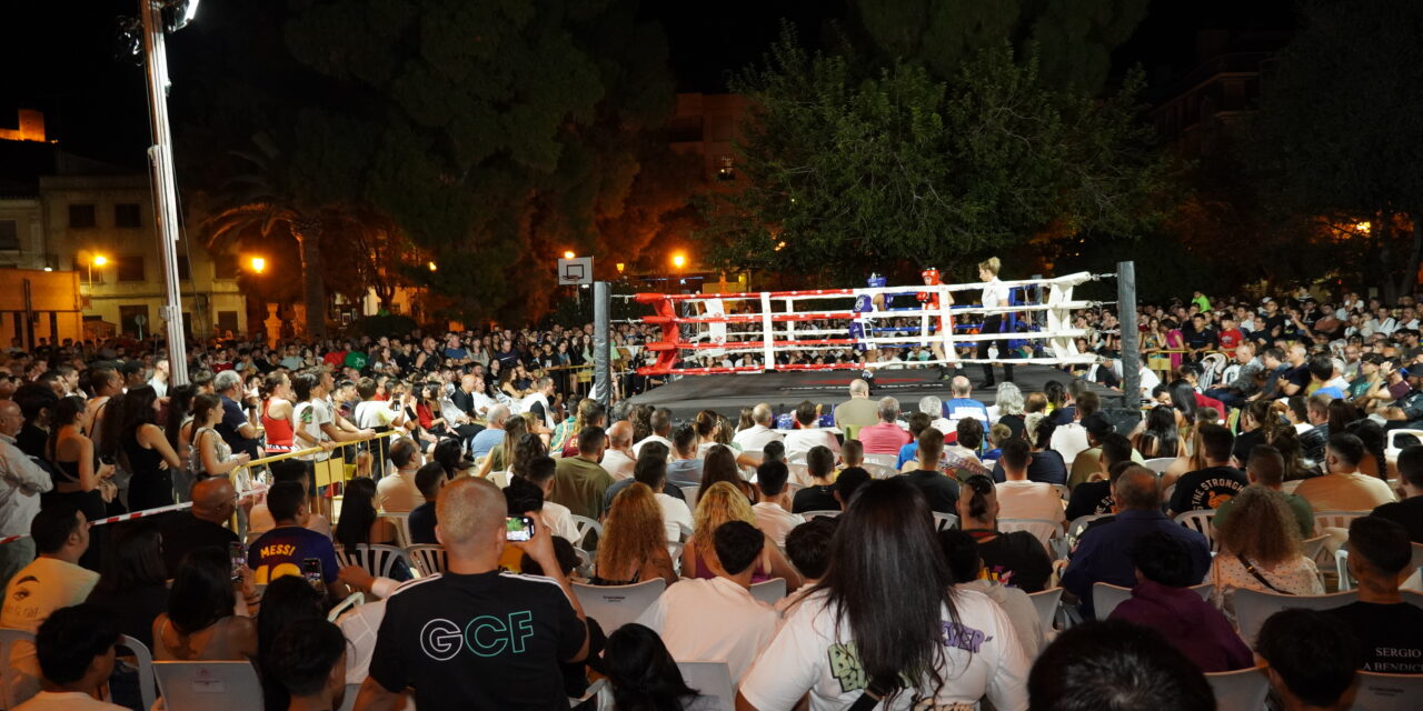 Lleno absoluto en el regreso de la Velada de Boxeo a Jumilla